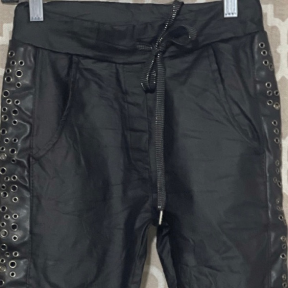 Venti6 wax coated crinkled tapered pants size xs